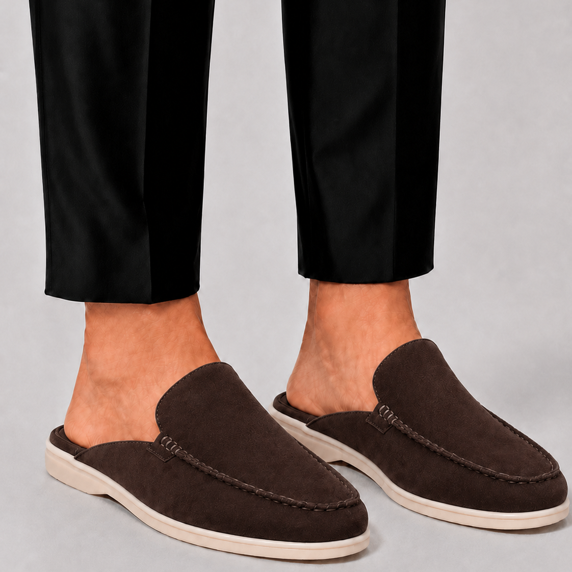 Montvero | Mules Homme Style Mocassin en Daim Élégant